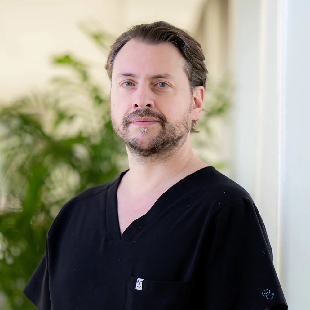 Director Rodrigo Rubio